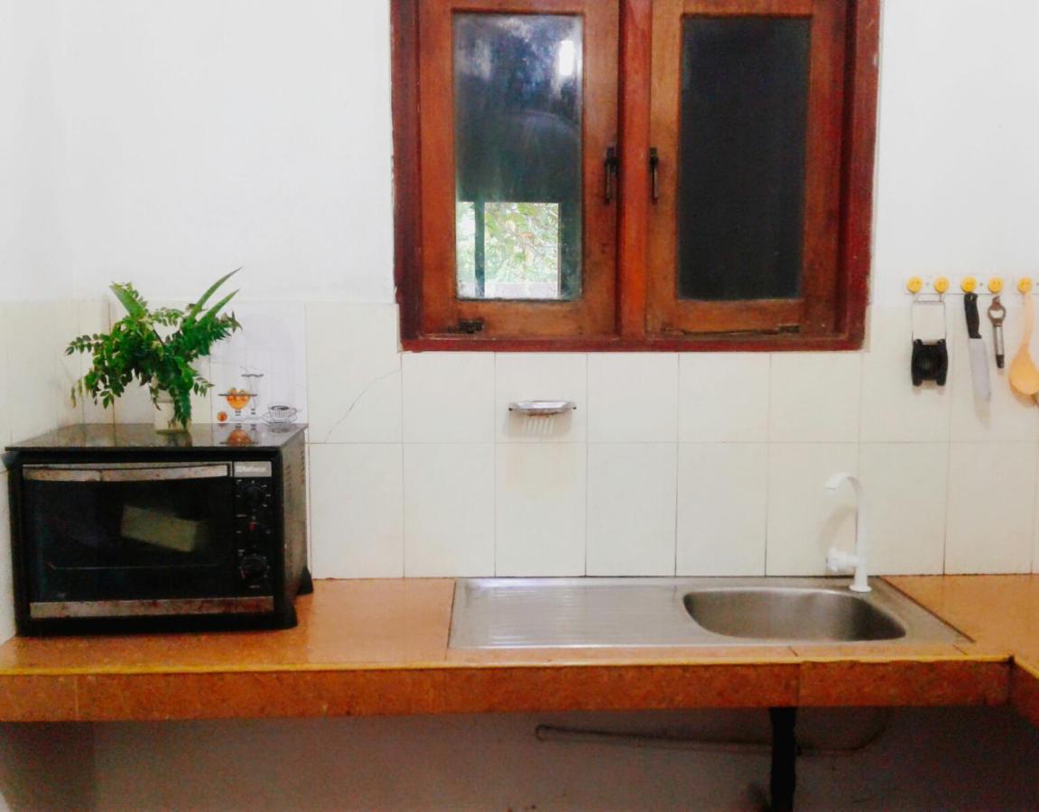 Sanithu Homestay And Villa Galle Exterior foto